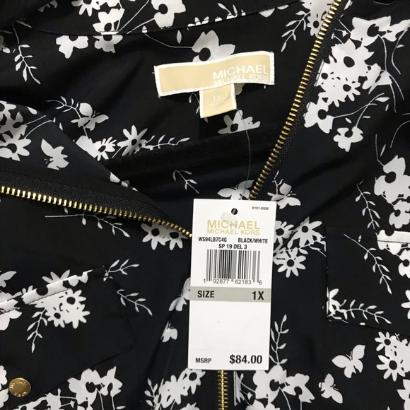 Floral Blouse - Picture 2 of 2